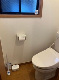 室内にトイレもございます。 - ミーティングルーム渋谷笹塚 ワークスペース・貸し会議室の設備の写真