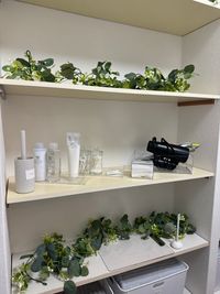 化粧水・綿棒・ドライヤーなどもご用意 - BowSpace ｜天満店 完全個室サロン型スペースBowSpace｜天満店の設備の写真