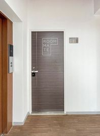 ROOM MATE 今福鶴見 レンタルサロン【ROOM MATE今福鶴見】ROOM-Aの入口の写真