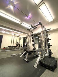 窓側から「マシーンルーム」 - GRIT GYM 銀座店（完全個室貸切ジム）　 「GRIT GYM銀座店（完全個室貸切レンタル・シェアジム）」の室内の写真