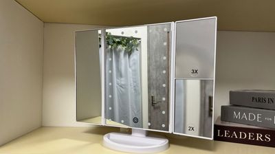 三面鏡 - BowSpace ｜天満店 完全個室サロン型スペースBowSpace｜天満店の設備の写真