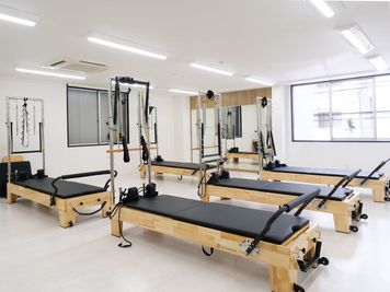 3種類のマシンピラティス使用可能‼️　西長堀／西大橋駅徒歩3分 - Pilates studio Torico -西長堀店-