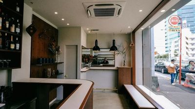 【雑誌多数掲載】三軒茶屋駅から徒歩10分のカフェバースペースをスタジオに - Junction  STAND CAFE&BAR