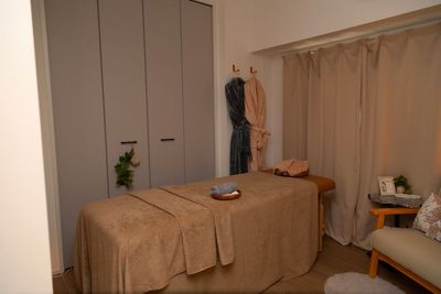 奥のお部屋 - 【Relaxation＆Body care】La gemme. リラクゼーションサロン内にてレンタルサロンの室内の写真