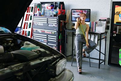 作業場内も撮影可能です。 - JOHNNY'S AUTO SERVICEの室内の写真