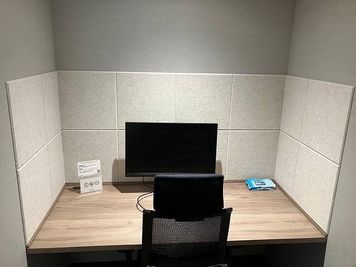 【東戸塚駅徒歩1分】SoloTime東戸塚 ROOM10/高防音性完全個室/ Wi-Fi・電源・モニター完備/ドリンク・お菓子有 - SoloTime 東戸塚