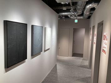 SoloTime 中目黒 MEETING ROOM 01（4名用完全個室）の室内の写真