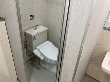 SoloTime 大宮駅前 ROOM OK10（1名用完全個室）の室内の写真