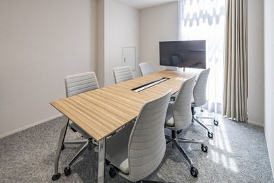 【駅徒歩1分】SoloTime大井町 MEETING ROOM/6名収容/ Wi-Fi・電源完備/無料ドリンク・お菓子有 - SoloTime 大井町