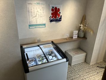 SoloTime 西葛西 MEETING ROOM（8名用完全個室）の室内の写真