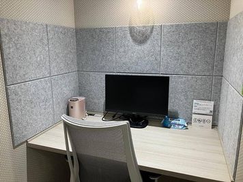 【駅徒歩3分】SoloTime自由が丘 ROOM JK11/高防音性完全個室/Wi-Fi・電源完備/無料飲料自販機・お菓子有 - SoloTime 自由が丘