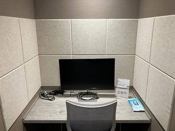 【駅徒歩2分】SoloTime溝の口 ROOM MK01/高防音性完全個室/ Wi-Fi・電源・モニター完備/ドリンク・お菓子有 - SoloTime 溝の口