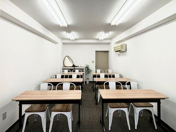 【Good Space会議室 山友旭ビル】 山友旭Room A｜Wi-Fi・ホワイトボード・モニター[38]の室内の写真