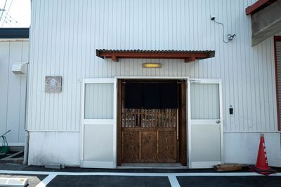 倉庫入口 - 山善倉庫の入口の写真