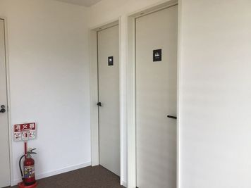 入り口（ドア）です。 - U-SPACE　大分店 Meetingの入口の写真