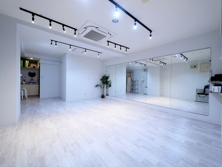 STUDIOFLAG横浜1号店 - STUDIOFLAG横浜1号店