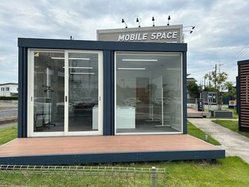 お部屋の外観はこちらです！※始めに別棟の受付までお越しください

 - U-SPACE土浦店 Work2の外観の写真