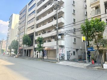 ビジネスVIP第2新大阪 フィルスペ新大阪｜設備充実、落ち着いたインテリアの完全個室の外観の写真