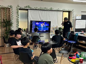 eスポーツ大会を開催した際の画像です - Digital Study カフェスペースレンタルの室内の写真