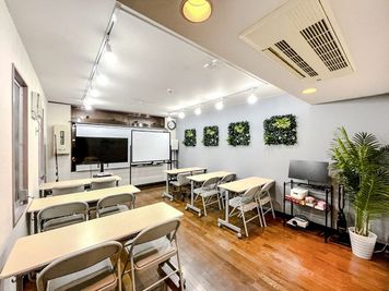 【Good Space三軒茶屋】三軒茶屋徒歩3分の好立地！ 【marble三軒茶屋】研修🖊️会議✨大型テレビ[906]の室内の写真