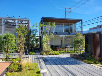 お部屋の外観はこちらです！※始めに別棟の受付までお越しください - U-SPACE　東大阪店 Living1の外観の写真