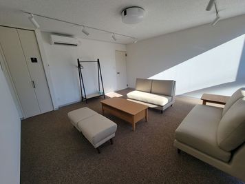 U-SPACE　東大阪店 Living2の室内の写真