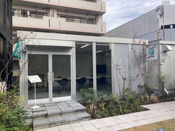 お部屋の外観はこちらです！※始めに別棟の受付までお越しください
 - U-SPACE　名古屋辻本通店 Meeting2の外観の写真