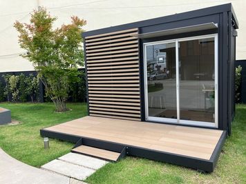 お部屋の外観はこちらです！※始めに別棟の受付までお越しください
 - U-SPACE　福山中央店 Living1の外観の写真