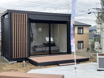 お部屋の外観はこちらです！※始めに別棟の受付までお越しください
 - U-SPACE　伊勢原店 Living2の外観の写真