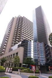 新宿アイタウン会議室 美しい内装と眺望 充実の設備が使い放題 「新宿アイタウン会議室」の外観の写真