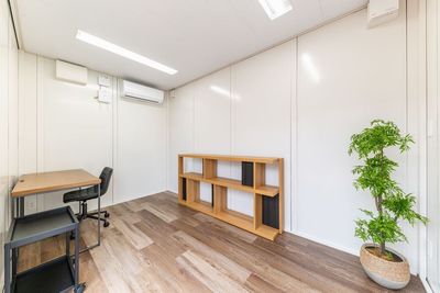 U-SPACE　富山店 Workの室内の写真