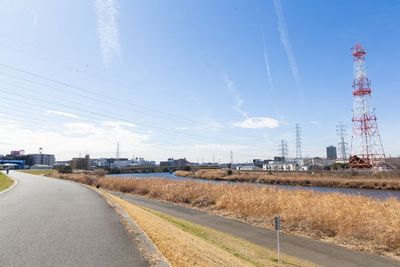 目の前の土手 - Rカフェスタジオの室内の写真