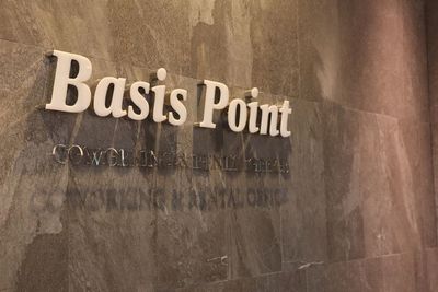 壁 - BasisPoint 名古屋店 BasisPoint 名古屋店 1~4名BOX席 （半個室）の室内の写真