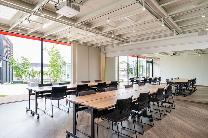 Community - U-SPACE 堺美原店