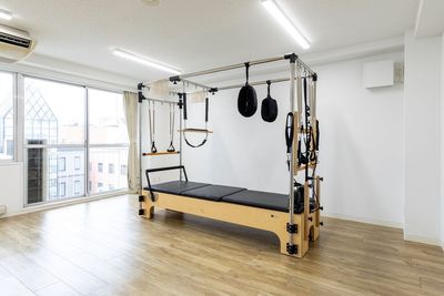 sr pilates studio　四谷 sr pilates studio四谷の室内の写真