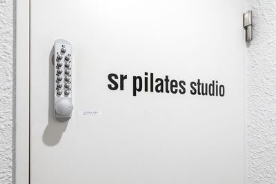 sr pilates studio　四谷 【初回限定プラン】sr pilates studio 四谷の室内の写真