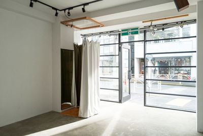 eight Gallery 渋谷・神宮前 eight Gallery 1F 神宮前の室内の写真