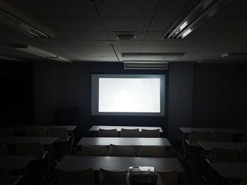 新橋駅前 新橋駅前セミナールームの室内の写真