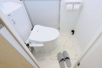 嬉しいウォシュレット付きトイレ✨🚽 - Mio三ノ宮 💕海辺のヴィラ♡Mio三ノ宮✨💕の設備の写真