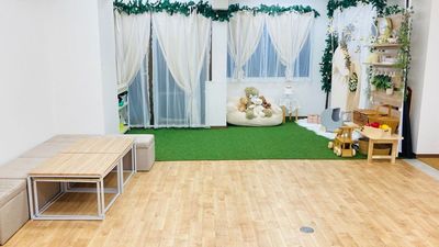 広さを活用してヨガや教室などにもご利用いただけます - Forest room 池袋の室内の写真