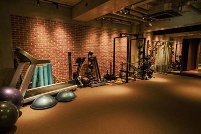 DEFINITION GYM の室内の写真