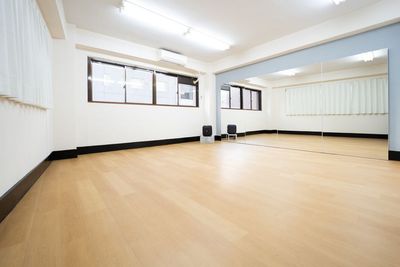 🎊オープン割引【新富町1分】ダンスができるレンタルスタジオ｜銀座から徒歩圏内｜無料備品も多数用意 - 完全個室｜パルスダンススタジオ銀座東