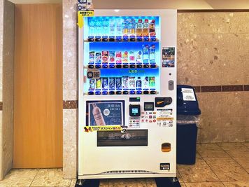 自動販売機 - 東横INN大塚駅北口1 シングルの設備の写真