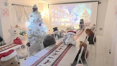 最大40名のスペースを15名以内で使える！ - Moffroom🧸«池袋店»🧸 🎄ゆったり使える15名以下プラン🧸Moffroom«池袋店»の室内の写真