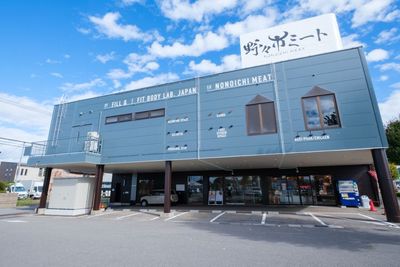 野々市ミートの看板が目印 - シェアサロンY.Beauty〜完全個室〜 3部屋のエステルーム全て完全個室♪の外観の写真