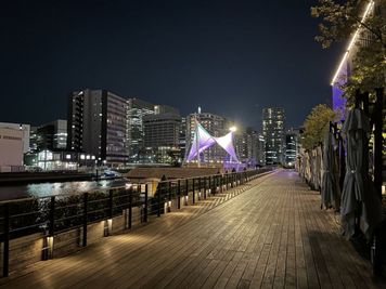 夜景 - 東横INN品川港南口天王洲アイル シングルの室内の写真