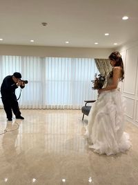 撮影風景 - Alice　bridal 様々なドレス貸出あり！フォトスタジオの室内の写真