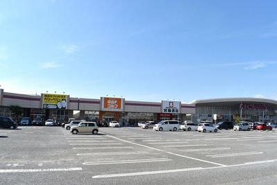 商業施設「イオンタウン加古川」の700台の無料駐車場が利用できます - 加古川フィットネスベリーベリー 岩盤浴ルームの外観の写真