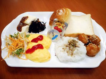 朝食無料サービス - 東横INN秋田駅東口 エコノミーダブルの設備の写真