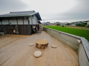 4.5畳の茶室に備わっているテラス - CHACHACHA AWAJI 古民家CHACHACHA AWAJIの室内の写真